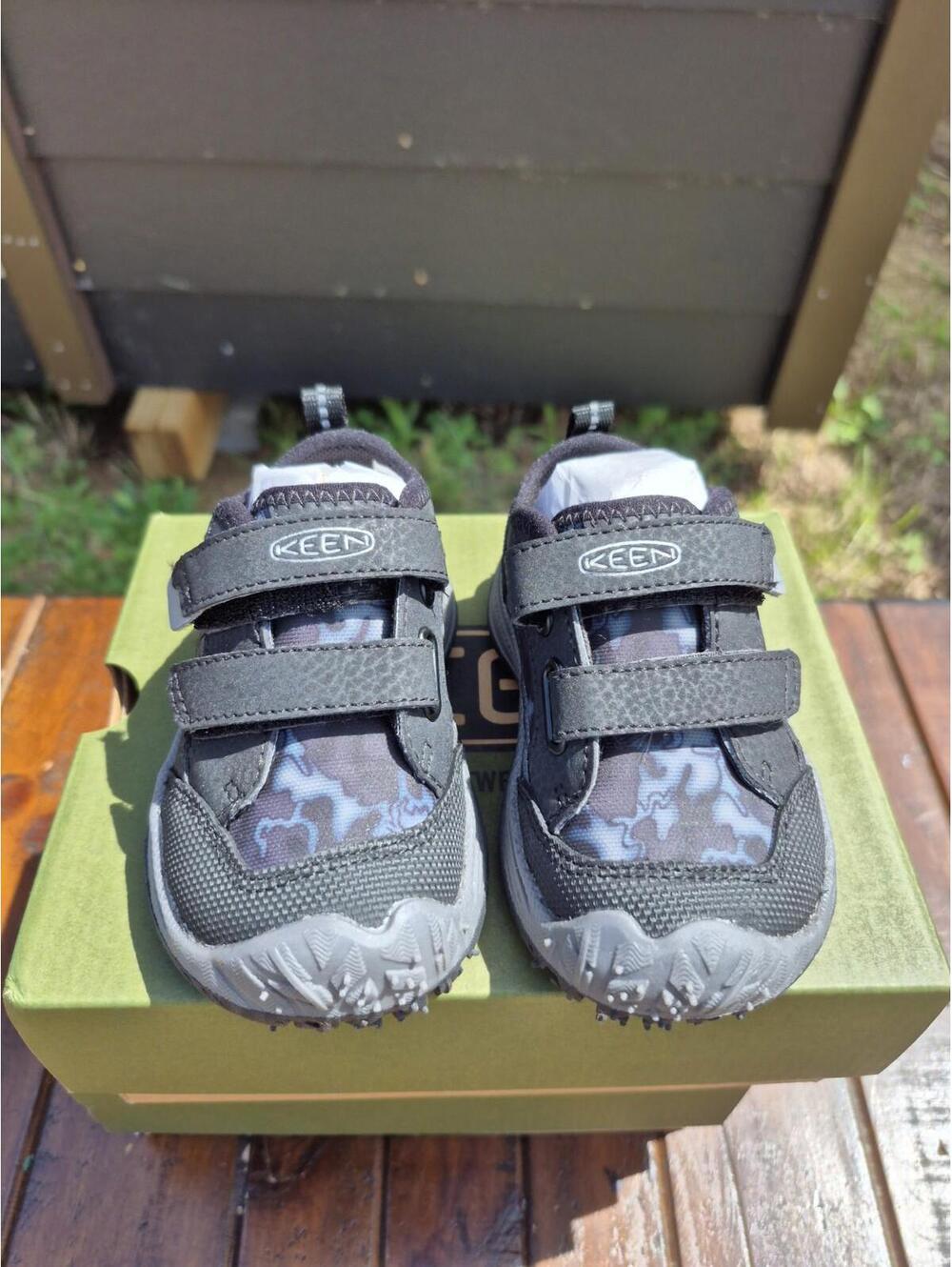 Keen Speed Hound Comfort Easy On Traction Sneaker Black Camo 4T Toddler Shoes